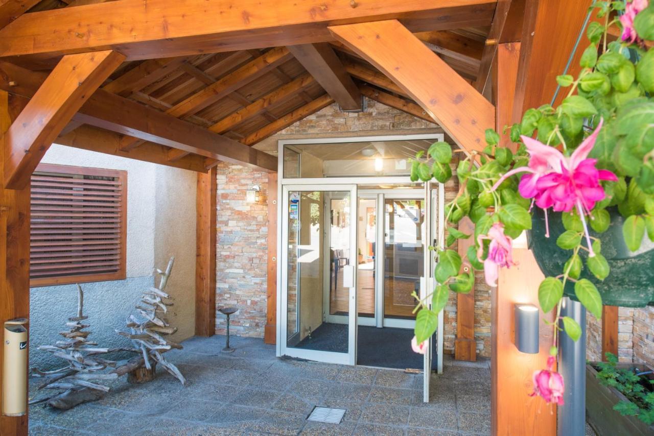 אמבראן Logis Hotel Le Lac מראה חיצוני תמונה