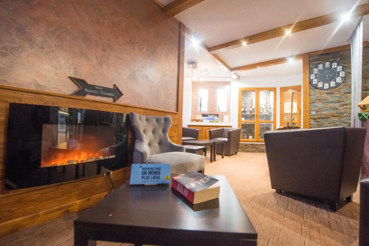 אמבראן Logis Hotel Le Lac מראה חיצוני תמונה