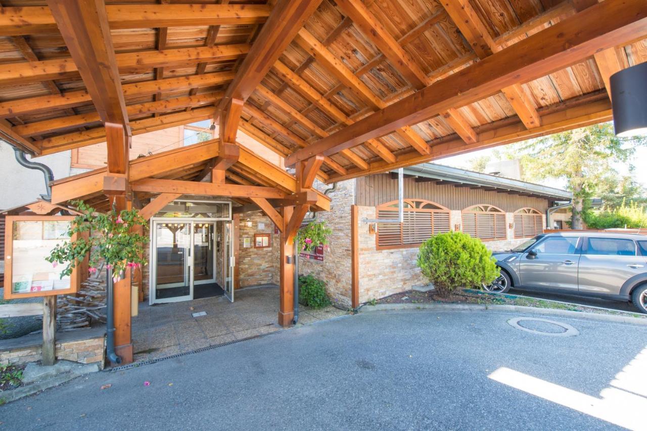 אמבראן Logis Hotel Le Lac מראה חיצוני תמונה