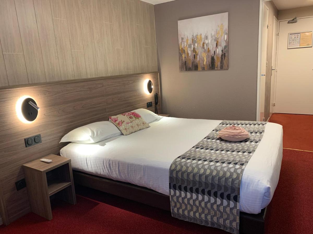 אמבראן Logis Hotel Le Lac מראה חיצוני תמונה