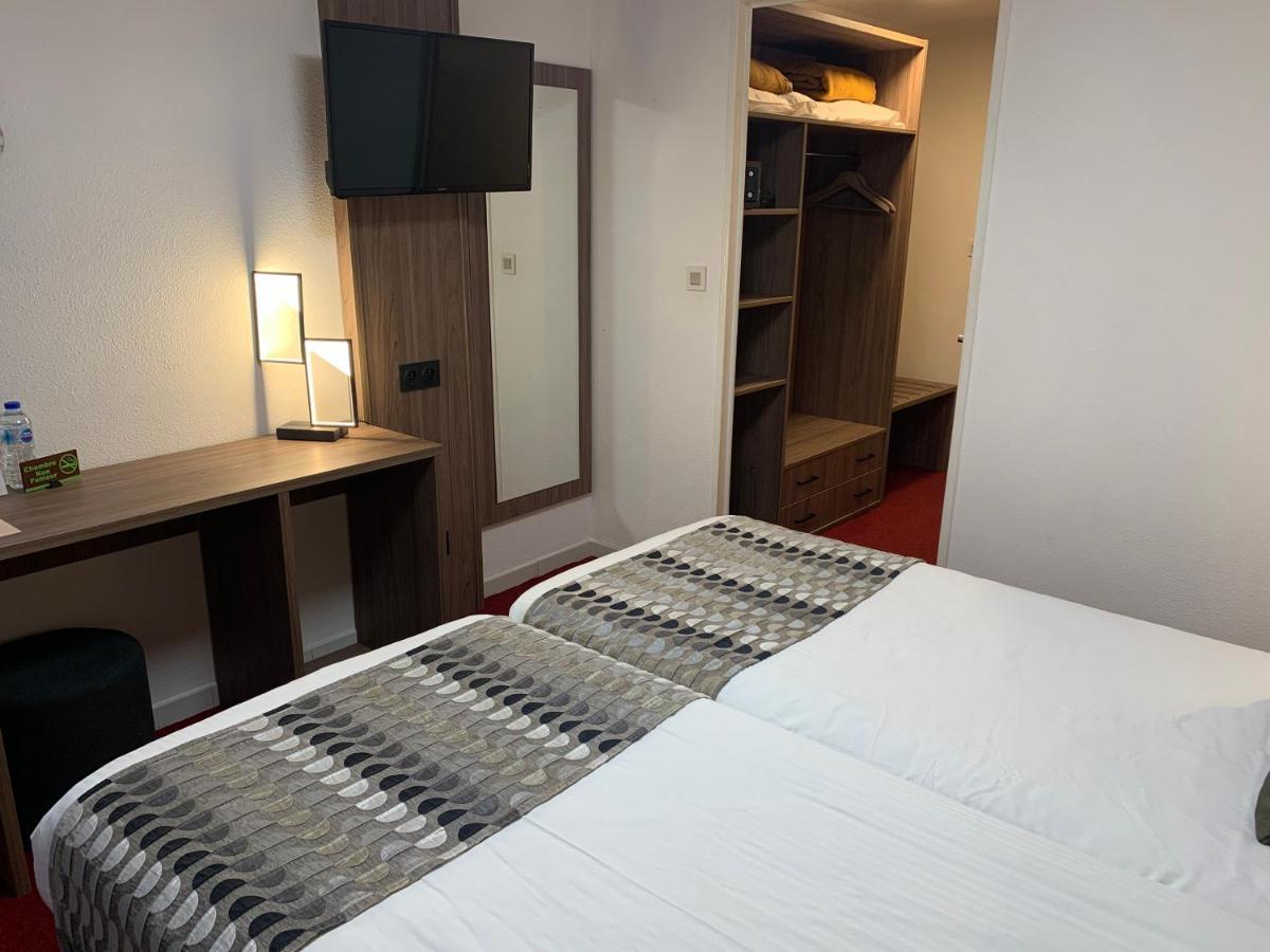 אמבראן Logis Hotel Le Lac מראה חיצוני תמונה